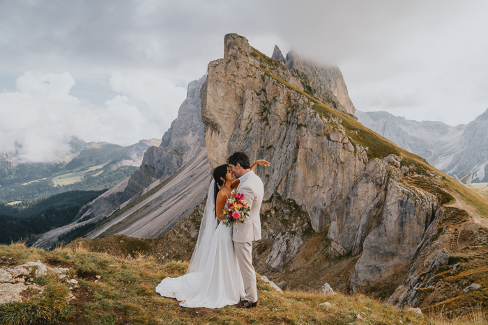 Colourful Summer season Brunch Micro Marriage ceremony within the Dolomites