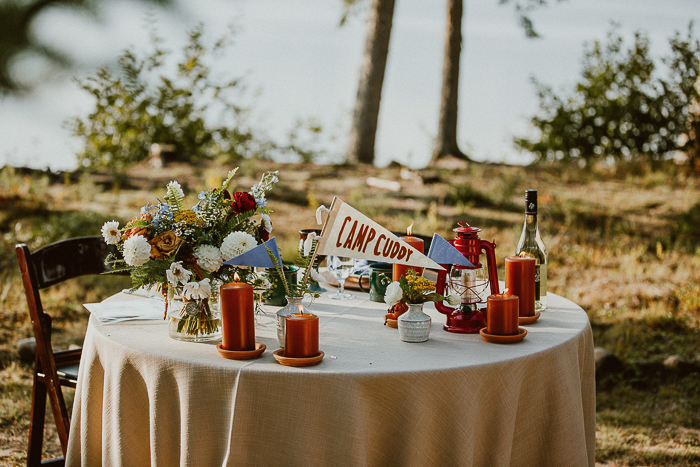 summer camp wedding table