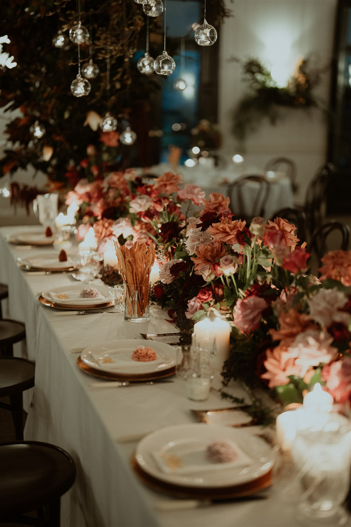 roses wedding centerpiece