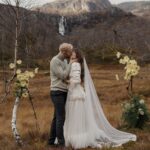 A Cozy Norway Elopement Tucked Into the Wilderness