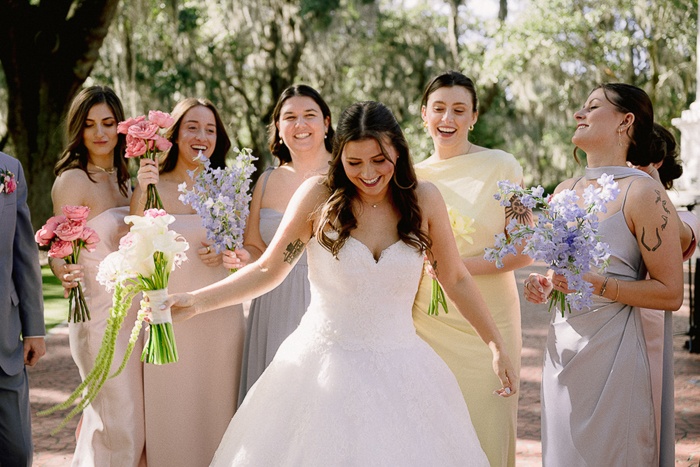 Classic Charleston Charm in This Admiral’s House Wedding