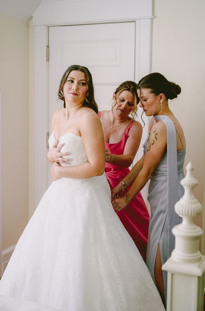 Classic Charleston Charm in This Admiral’s House Wedding