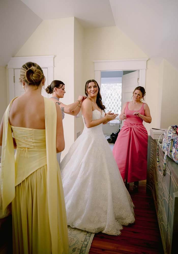 Classic Charleston Charm in This Admiral’s House Wedding