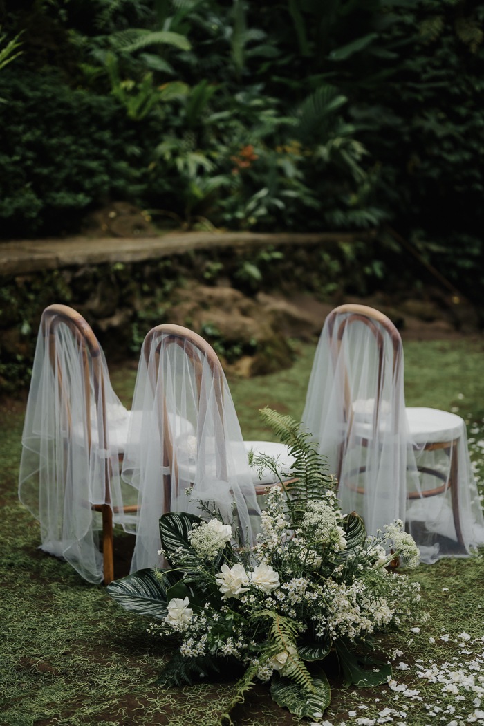 This Tibumana Waterfall Elopement in Ubud, Bali Was an Intimate Family Affair