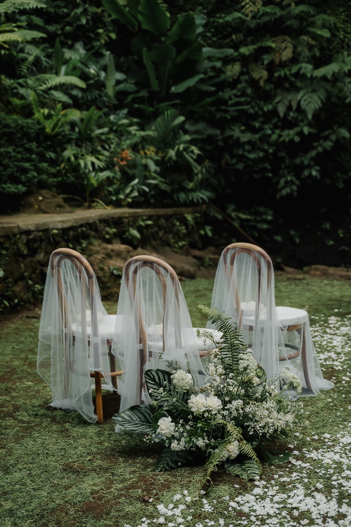 This Tibumana Waterfall Elopement in Ubud, Bali Was an Intimate Family Affair